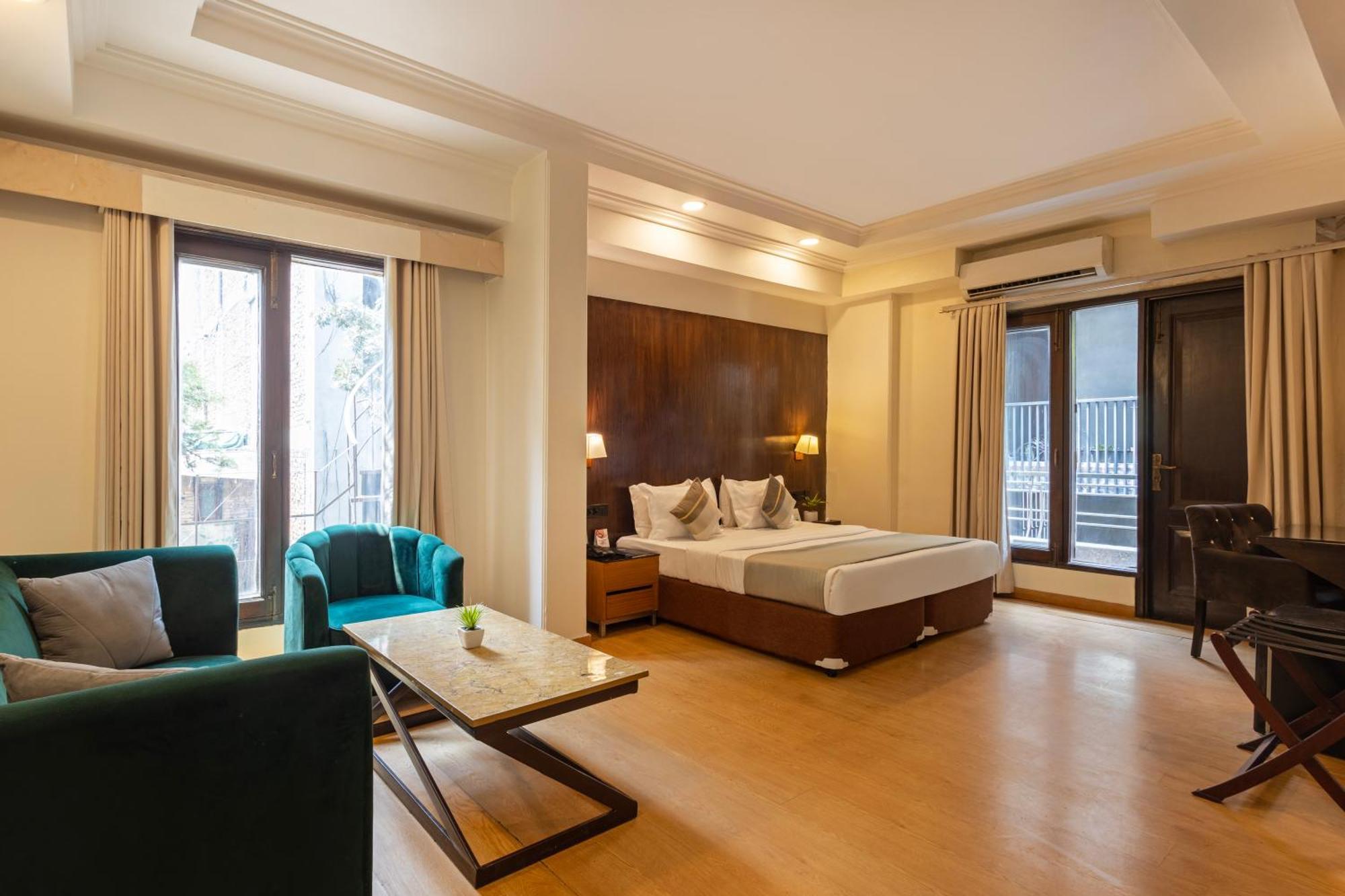 The Orion - Greater Kailash New Delhi Exterior photo